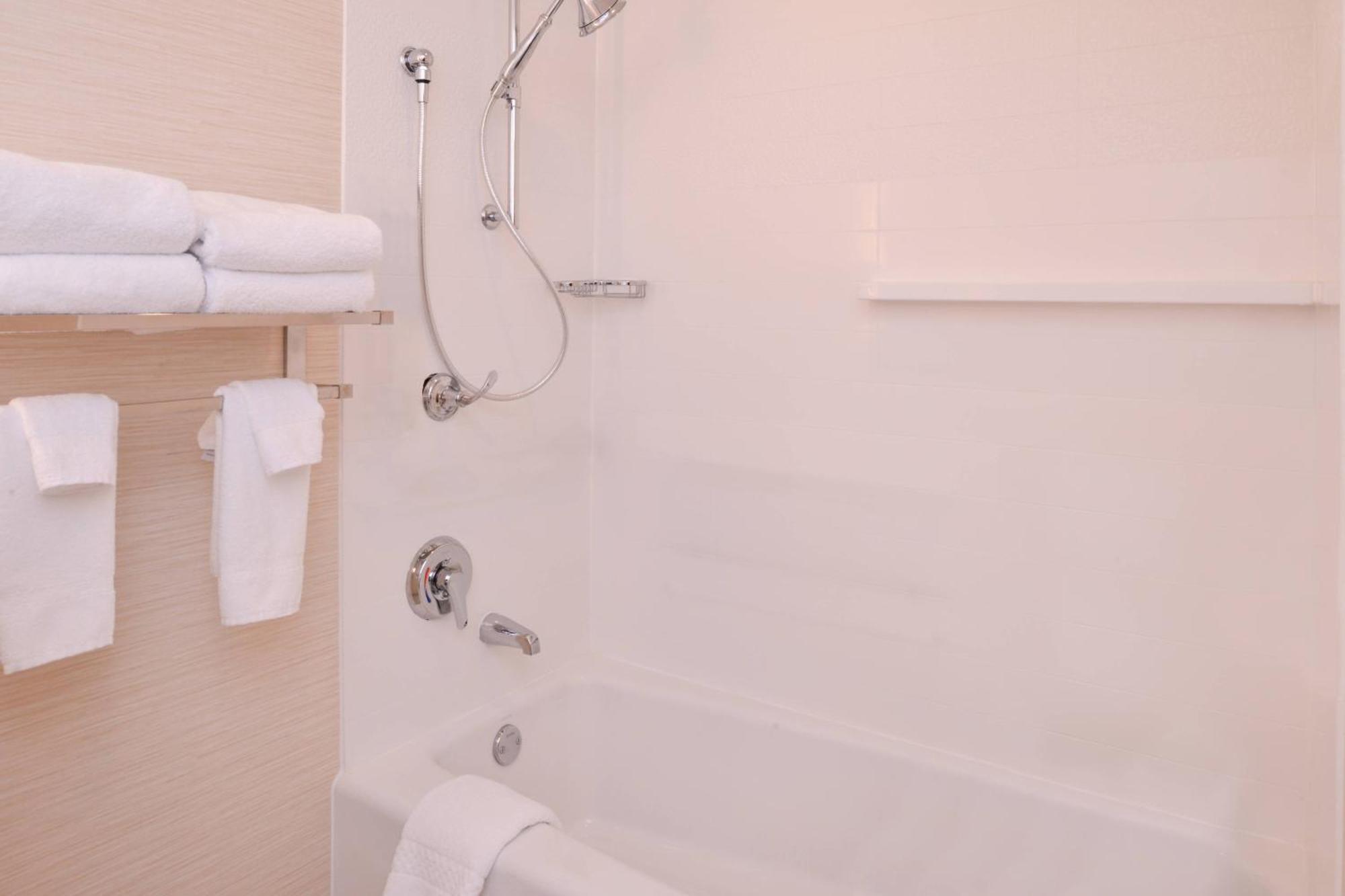 Fairfield Inn & Suites By Marriott Plymouth White Mountains Dış mekan fotoğraf